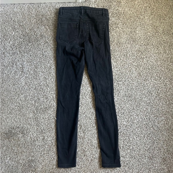 🦋 ASOS Black Skinny Jeans Distressed Stretch Denim Casual Streetwear 26 - Picture 4 of 8
